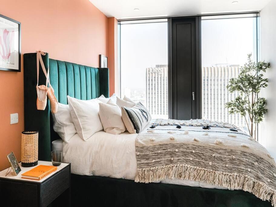 The Mercian 1 V - 2Bdr - 24 Hour Gym - Netflix Apartment Birmingham Bagian luar foto