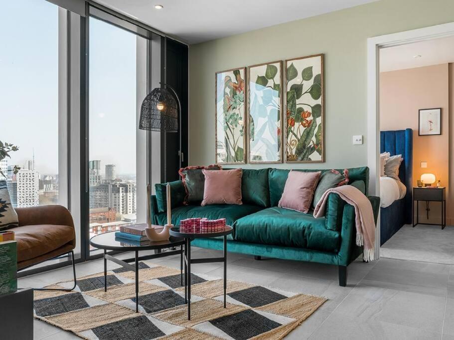 The Mercian 1 V - 2Bdr - 24 Hour Gym - Netflix Apartment Birmingham Bagian luar foto